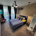 Sea View Luxury Appartment-parking * Varna