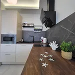 Sea View Luxury Appartment-parking Apartamento *