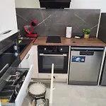 Sea View Luxury Appartment-parking * Varna