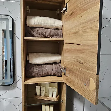 Apartment Sea View Luxury Appartment-parking Warna