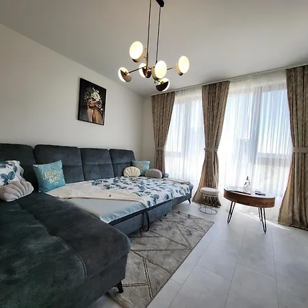 Sea View Luxury Appartment-parking Апартаменты *